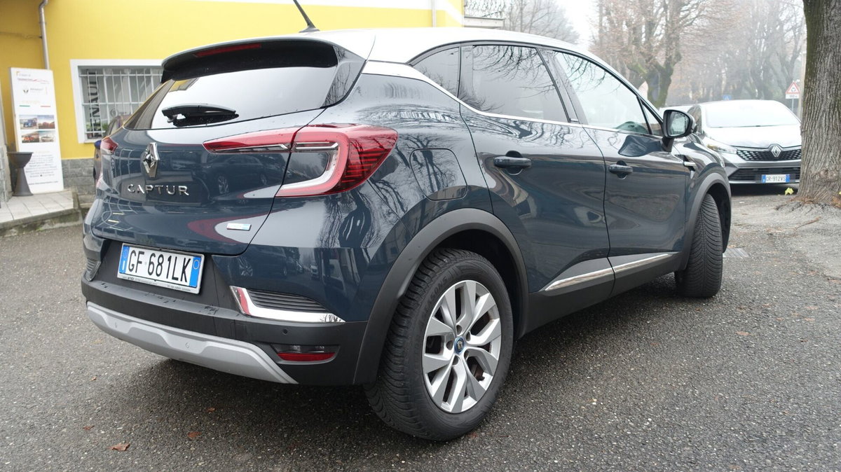 Renault Captur Full Hybrid E-Tech 145 CV Intens (6)