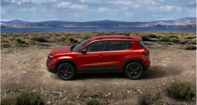 Jeep Avenger 1.2 turbo e-hybrid mhev 85th Anniversary 4xe 145cv edct6 (3)