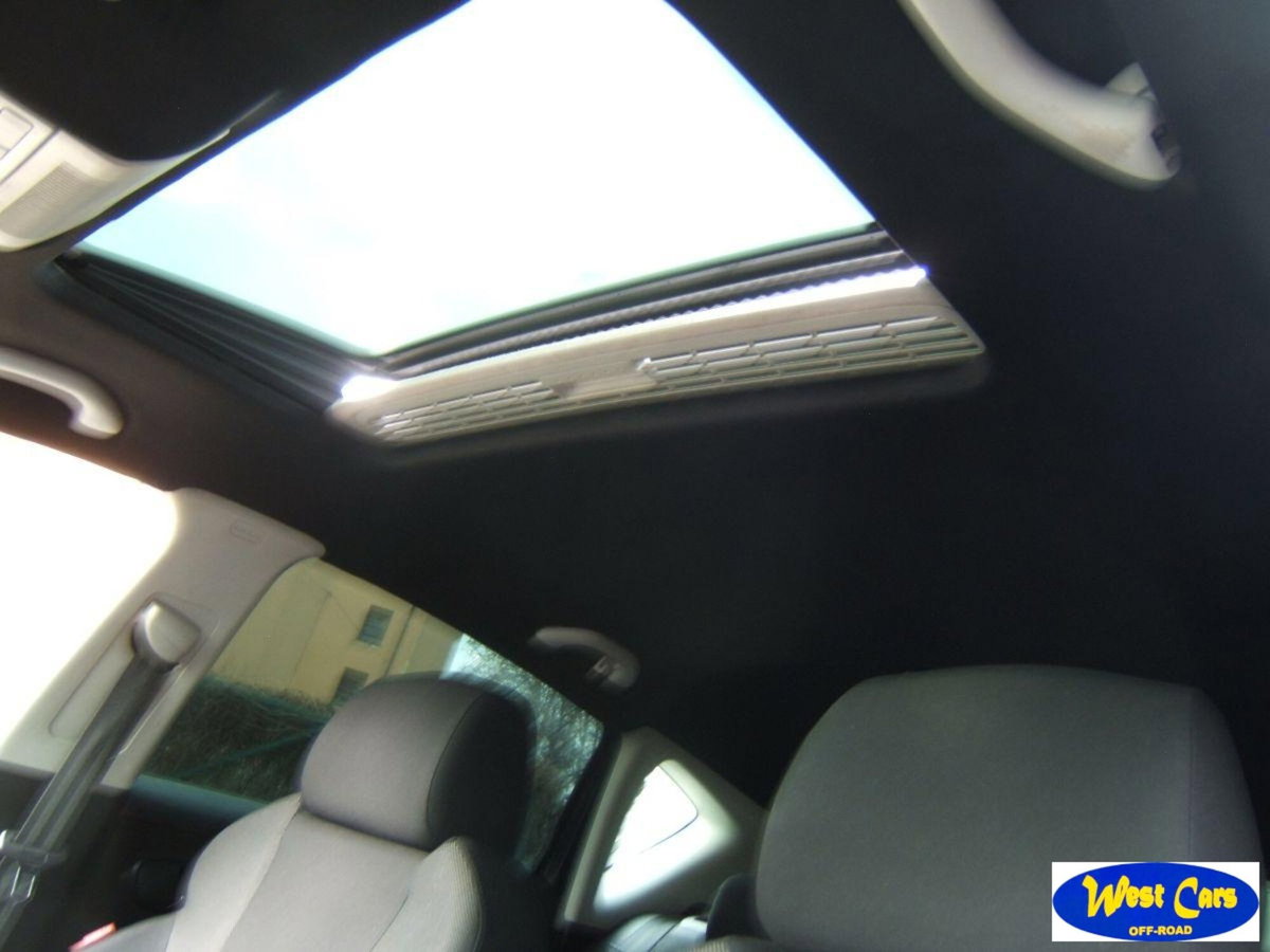 SEAT Leon 2.0 TSI DSG FR (9)