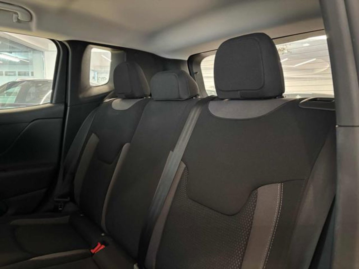 Jeep Renegade 1.6 Mjt 130 CV Limited (6)