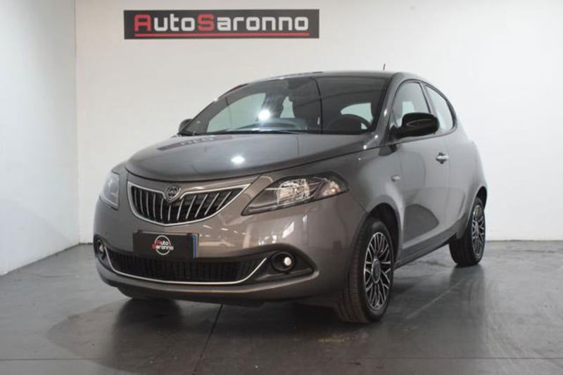 Lancia Ypsilon 1.0 FireFly 5 porte S&S Hybrid Alberta Ferretti