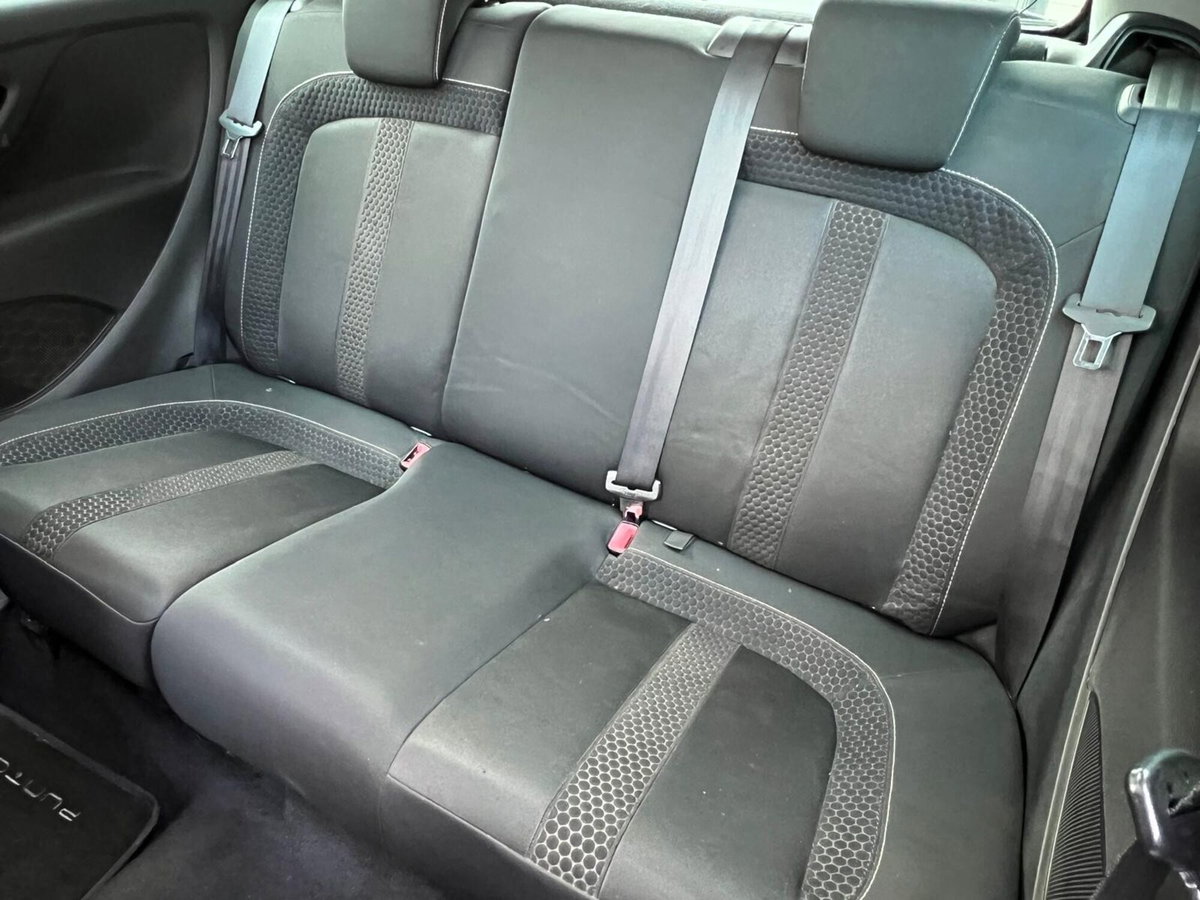 Fiat Punto Evo 1.6 Mjt DPF 3 porte Sport (7)