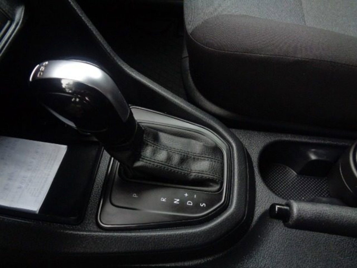 Volkswagen Veicoli Commerciali Caddy 1.4 TGI DSG Kombi Maxi (4)