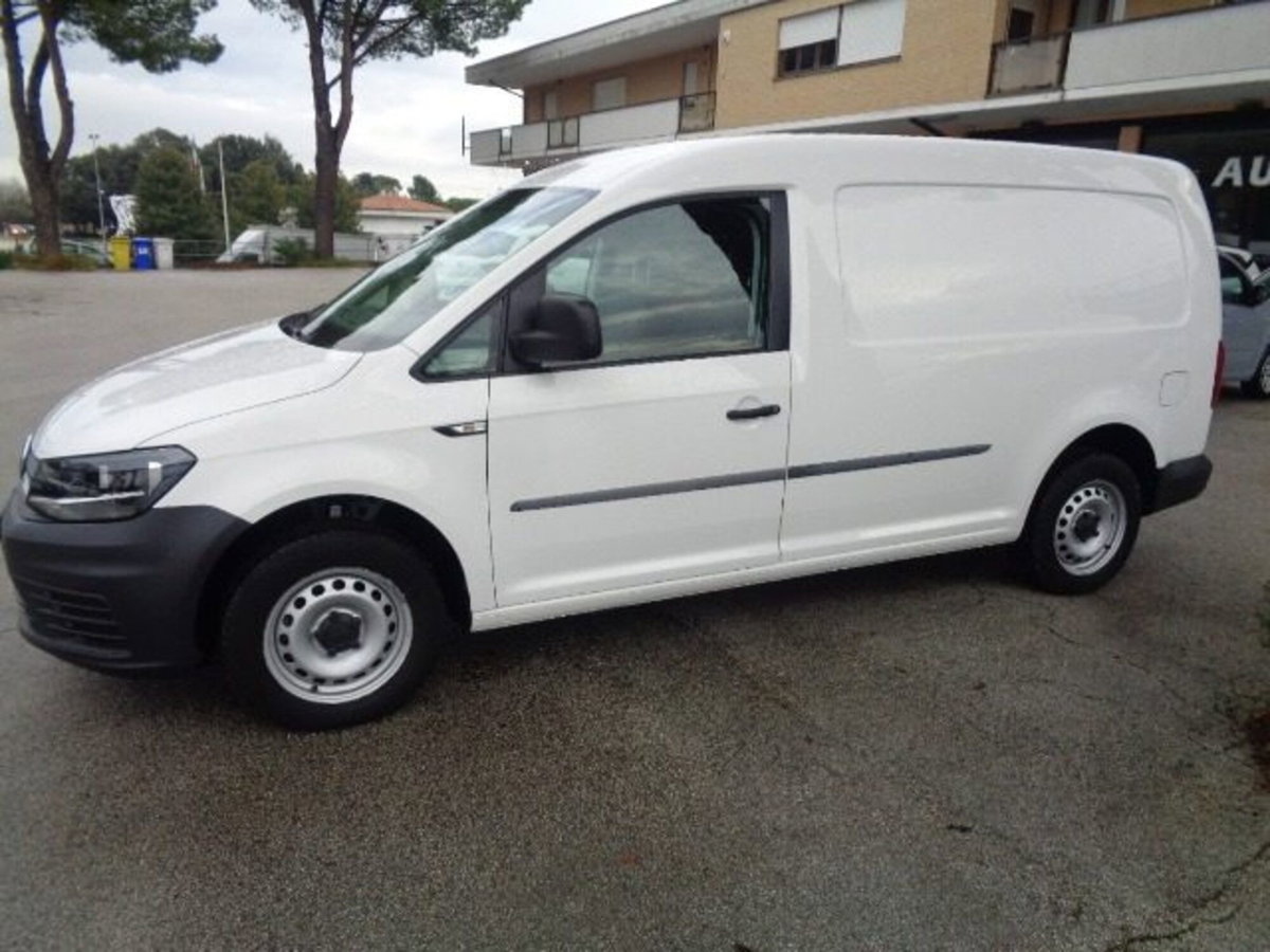 Volkswagen Veicoli Commerciali Caddy 1.4 TGI DSG Kombi Maxi (9)