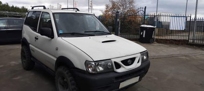 Nissan Terrano II 2.7 Tdi 3 porte Anniversary (4)
