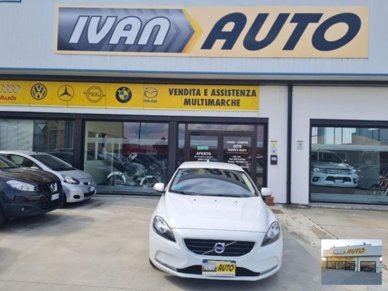 Volvo V40 D2 1.6 R-design