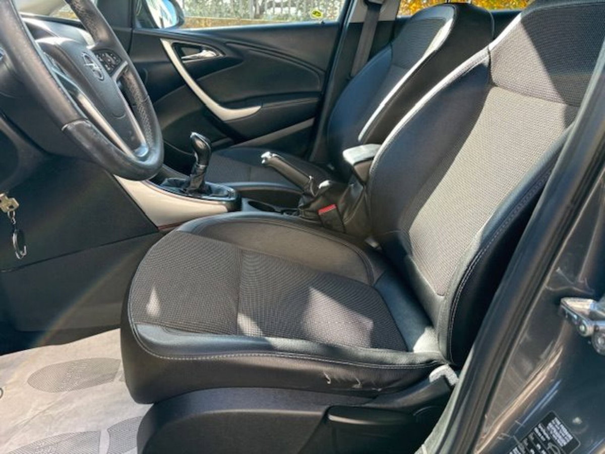 Opel Astra Station Wagon 1.7 CDTI 130CV EcoFLES&S Sports Cosmo (10)