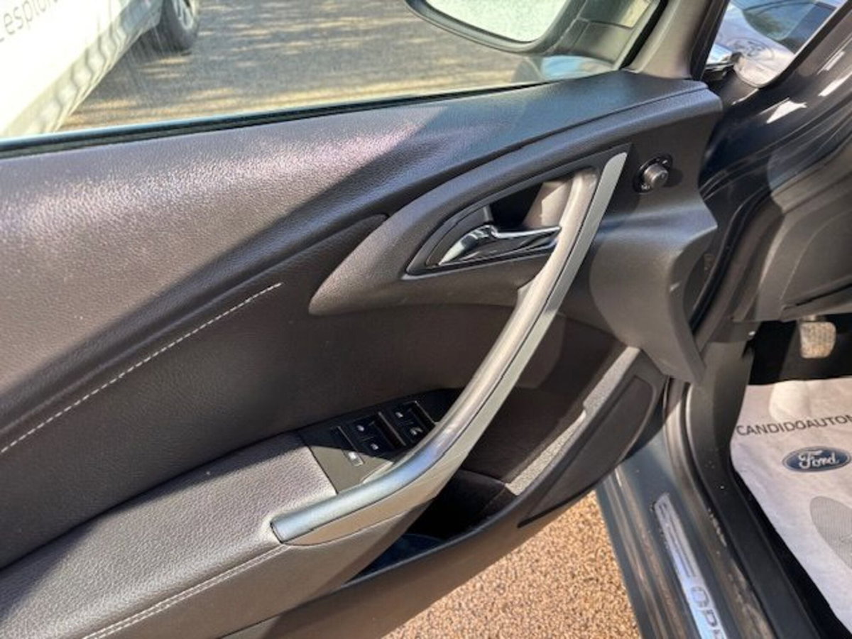 Opel Astra Station Wagon 1.7 CDTI 130CV EcoFLES&S Sports Cosmo (9)