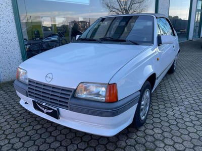 Opel Kadett 1.3 4 porte LS usata