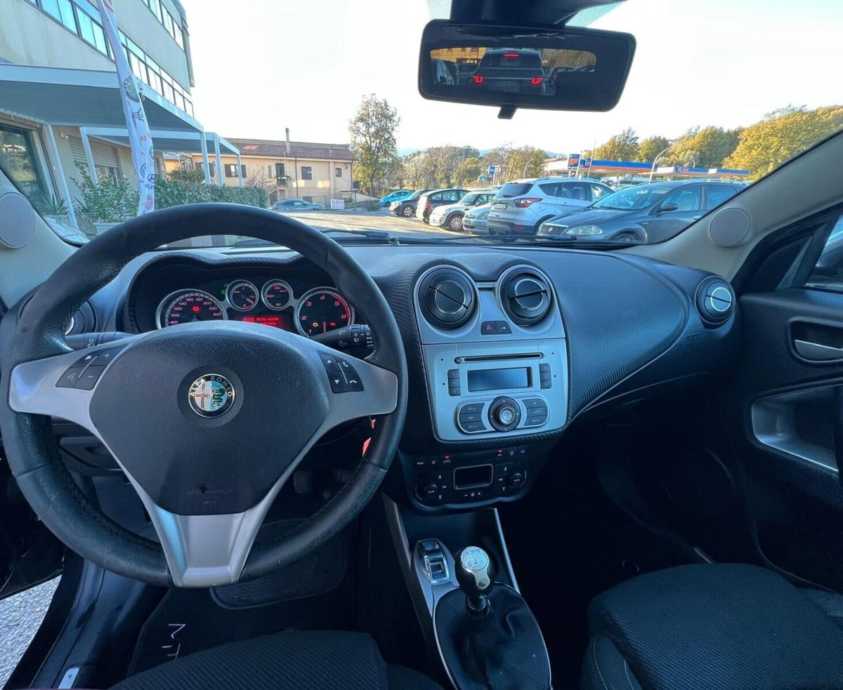 Alfa Romeo MiTo 1.3 JTDm-2 95 CV S&S Distinctive Sport Pack (6)