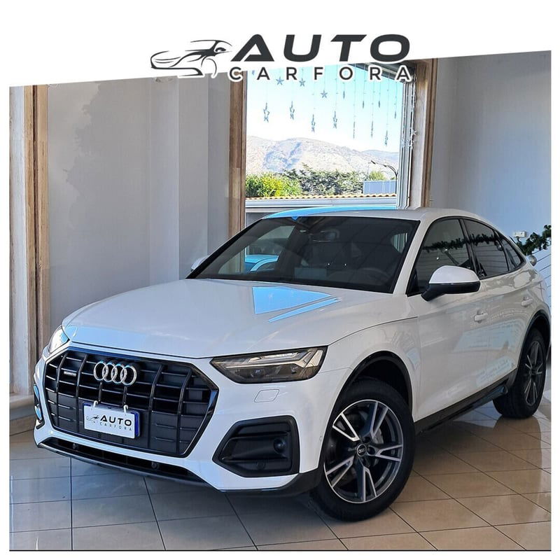 Audi Q5 Sportback 40 2.0 tdi mhev 12V Identity Black quattro s-tronic