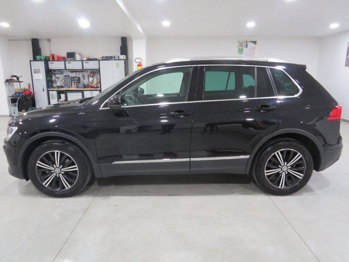 Volkswagen Tiguan 1.6 TDI SCR Style BlueMotion Technology (8)