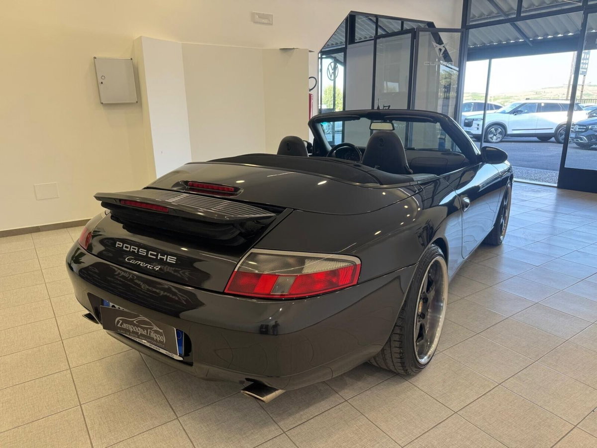 Porsche 911 Cabrio Carrera 4 cat (11)