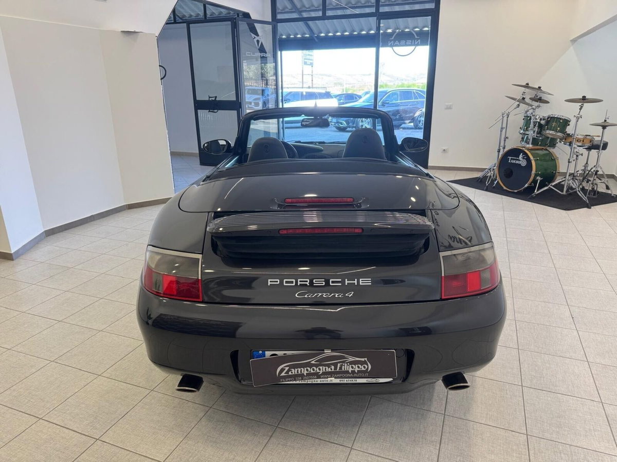 Porsche 911 Cabrio Carrera 4 cat (13)