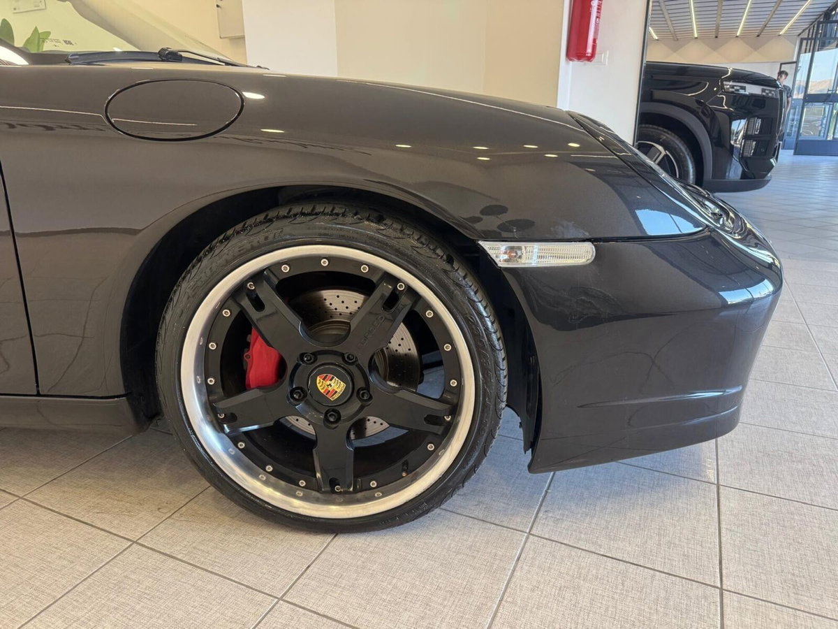 Porsche 911 Cabrio Carrera 4 cat (7)