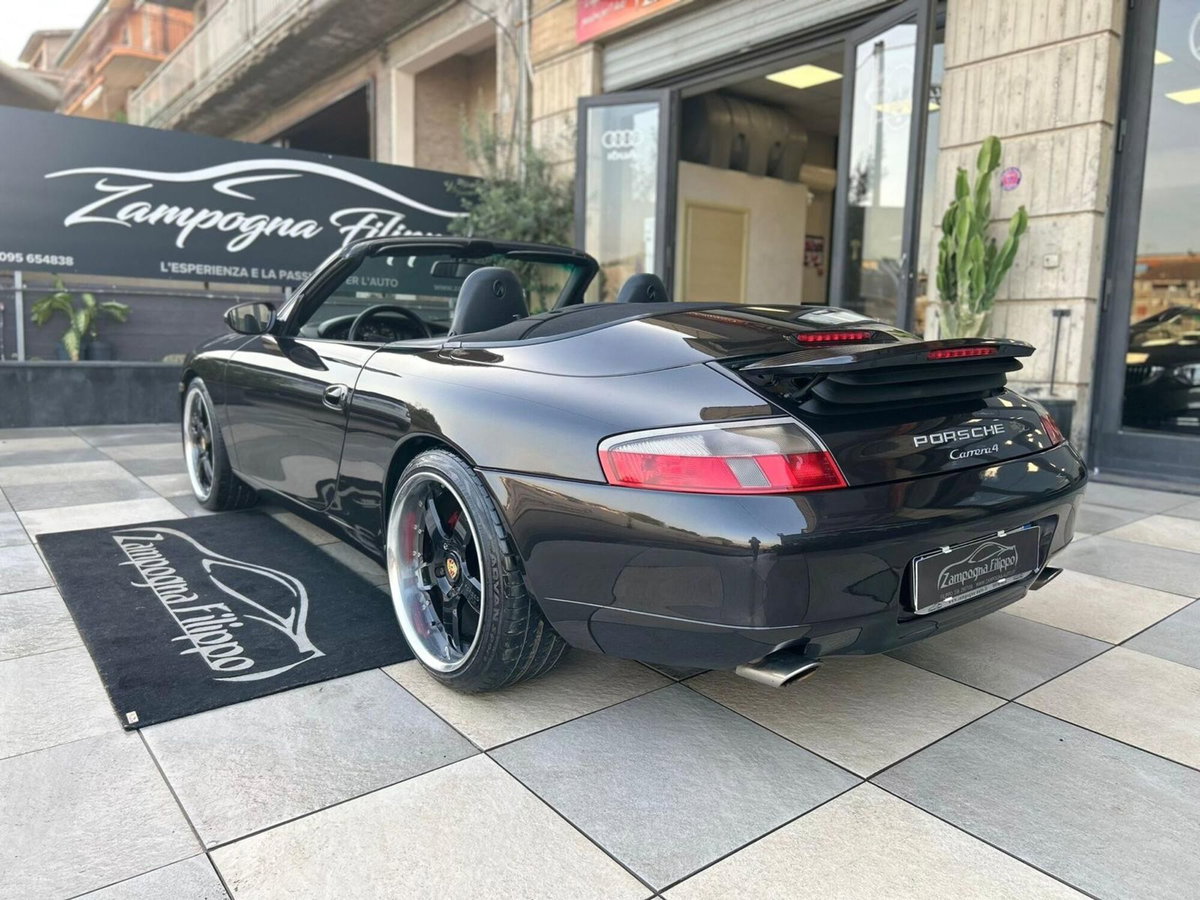 Porsche 911 Cabrio Carrera 4 cat (6)