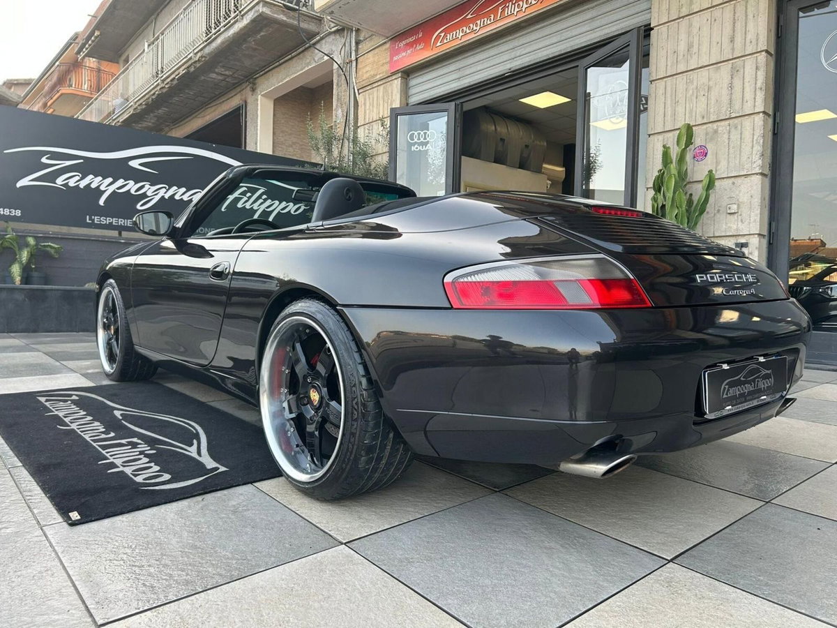 Porsche 911 Cabrio Carrera 4 cat (8)