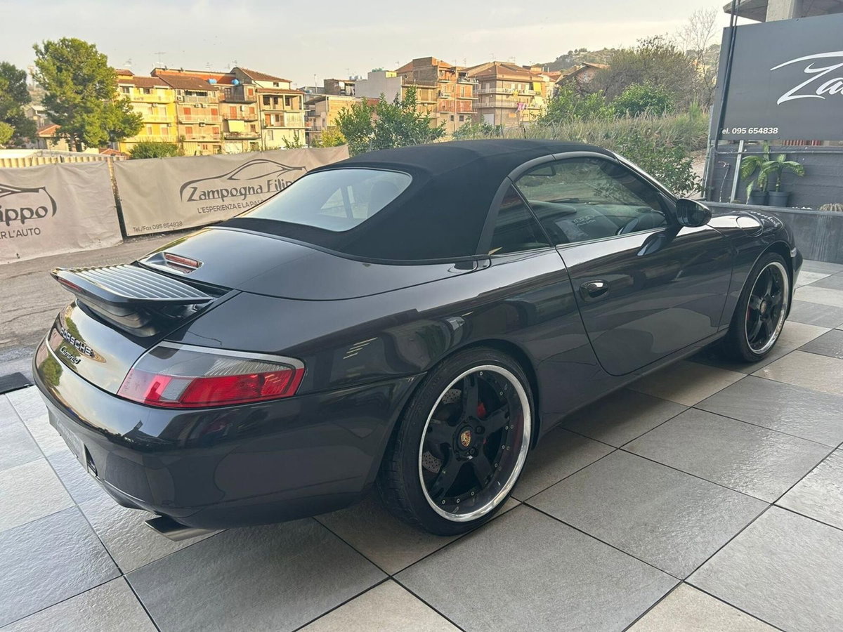 Porsche 911 Cabrio Carrera 4 cat (12)