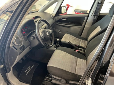 Suzuki SX4 DDiS 16V Urban Line (14)
