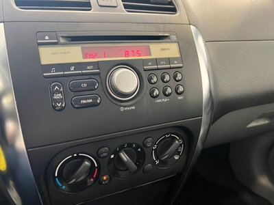 Suzuki SX4 DDiS 16V Urban Line (18)