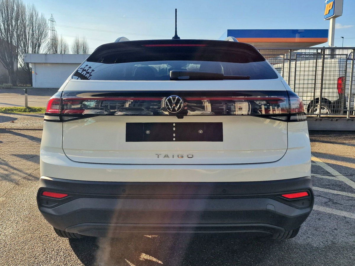 Volkswagen Taigo 1.0 tsi Life 95cv (6)