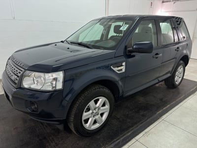 Land Rover Freelander 2.2 TD4 S.W. SE usata