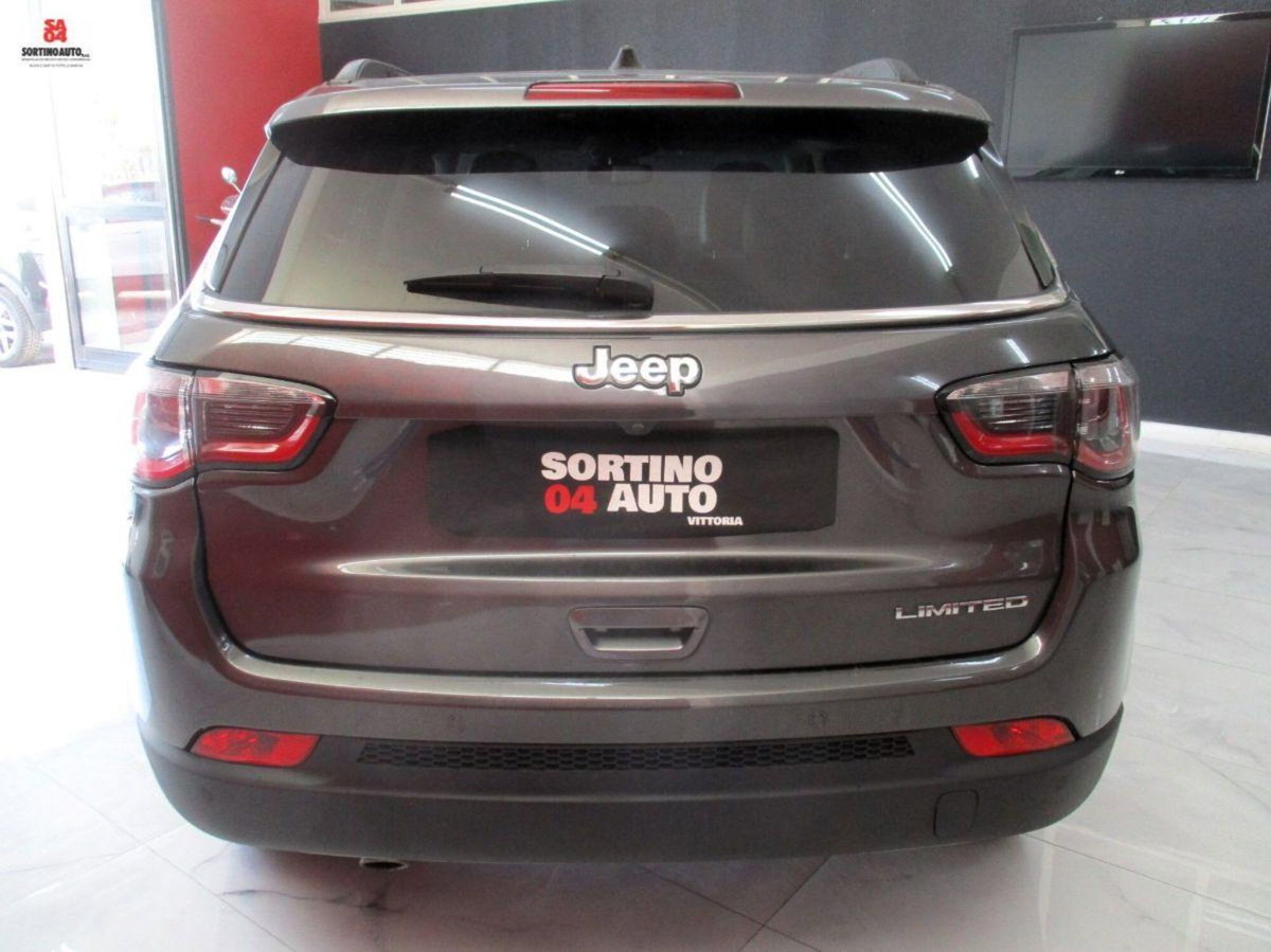 Jeep Compass 1.6 Multijet II 2WD Limited (6)