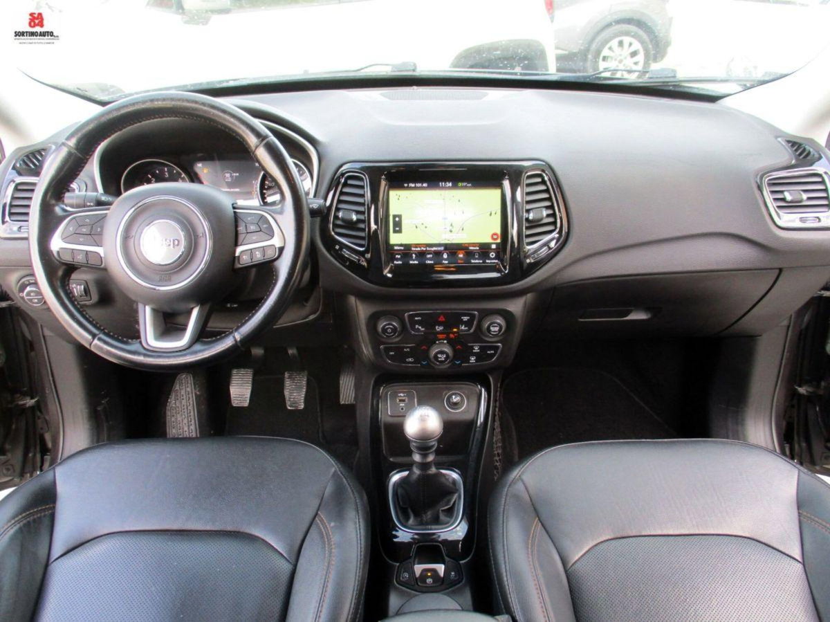 Jeep Compass 1.6 Multijet II 2WD Limited (8)