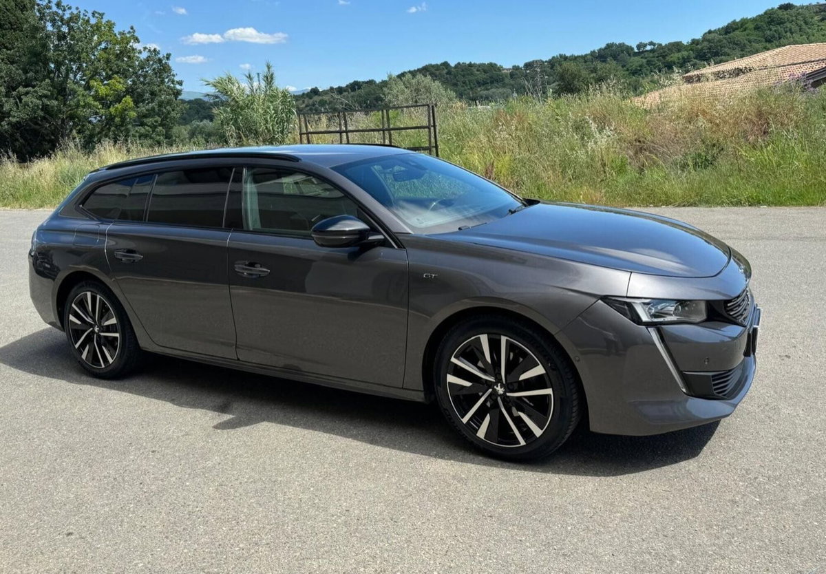 Peugeot 508 SW BlueHDi 130 Stop&Start EAT8 GT Pack (3)