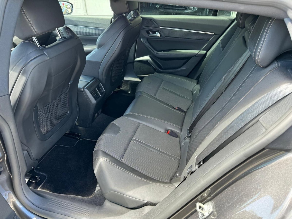 Peugeot 508 SW BlueHDi 130 Stop&Start EAT8 GT Pack (7)
