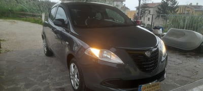 Lancia Ypsilon 1.2 69 CV 5 porte Gold  usata