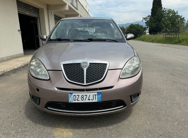 Lancia Ypsilon 1.4 Platino Ecochic GPL