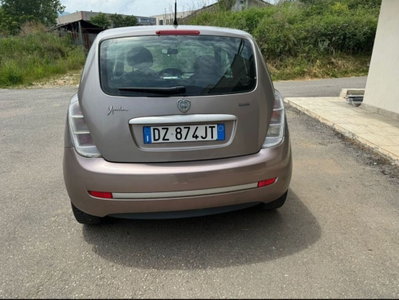 Lancia Ypsilon 1.4 Platino Ecochic GPL (2)