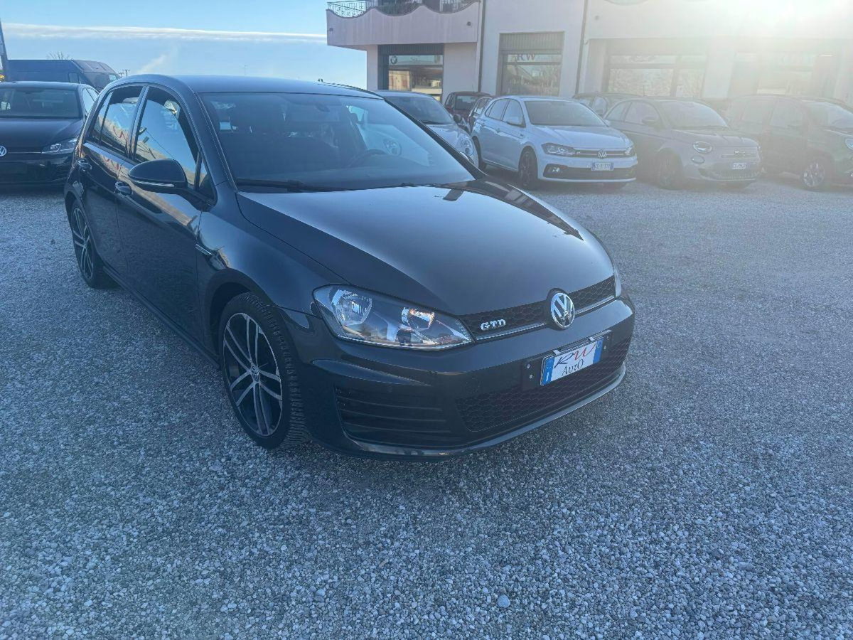 Volkswagen Golf GTD 2.0 TDI 5p. BlueMotion Technology (5)