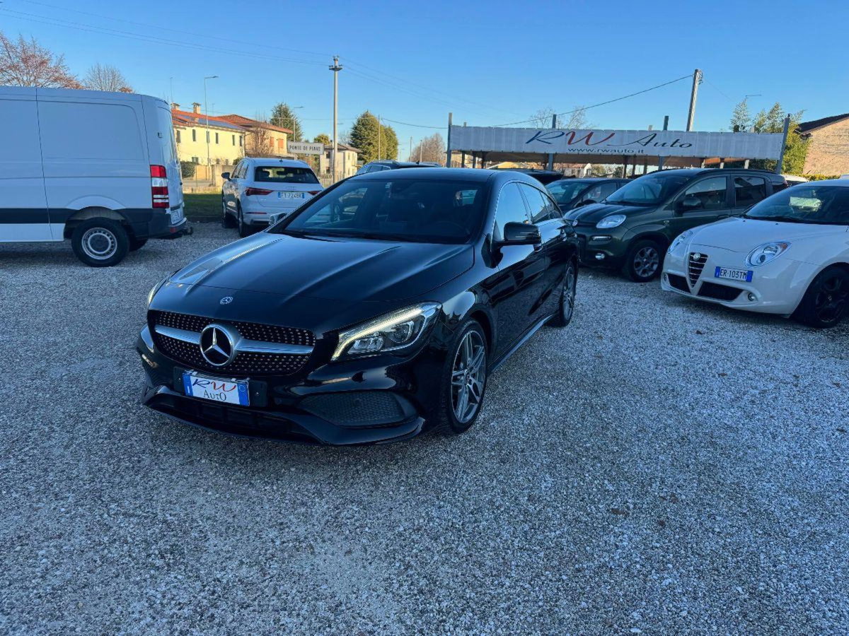 Mercedes-Benz CLA Shooting Brake 200 d Automatic Premium