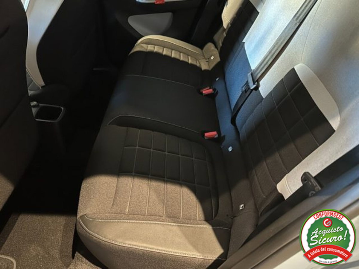 Citroen C3 1.2 puretech turbo Max 100cv s&s (8)