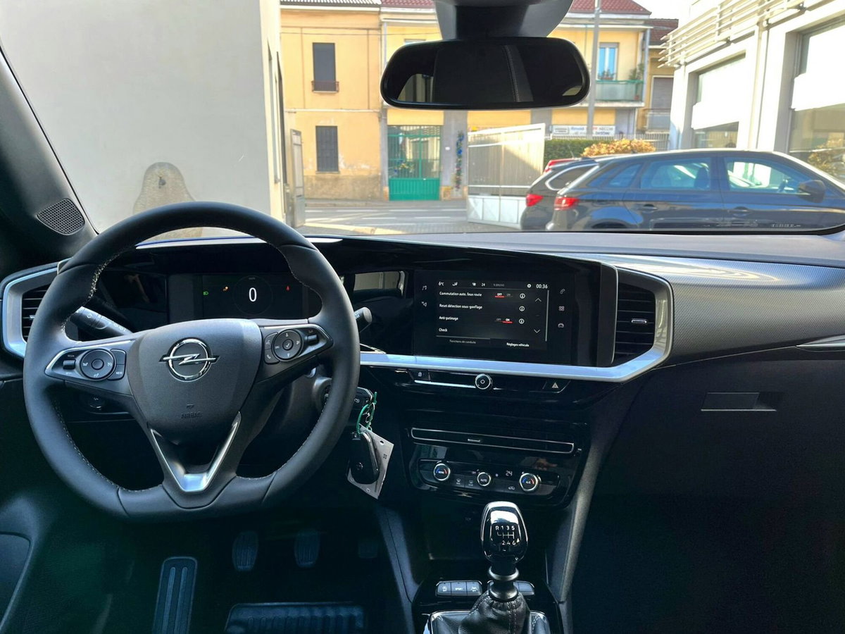 Opel Mokka 1.2 Edition s&s 136cv (11)