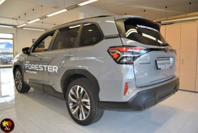 Subaru Forester 2.0i e-boxer Premium lineartronic (5)