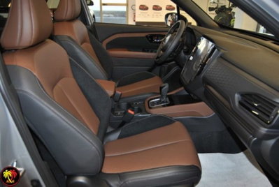 Subaru Forester 2.0i e-boxer Premium lineartronic (9)
