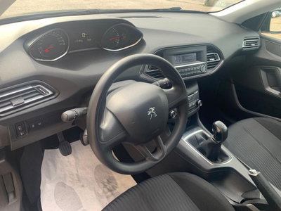 Peugeot 308 BlueHDi 100 S&S Business (13)