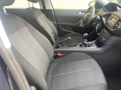 Peugeot 308 BlueHDi 100 S&S Business (19)