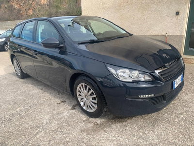 Peugeot 308 BlueHDi 100 S&S Business (2)