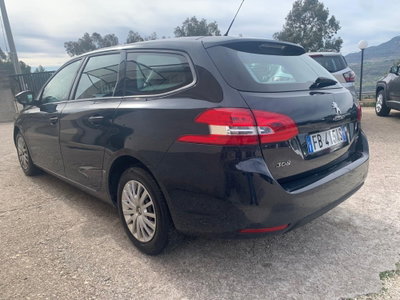 Peugeot 308 BlueHDi 100 S&S Business (6)