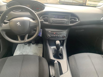Peugeot 308 BlueHDi 100 S&S Business (9)