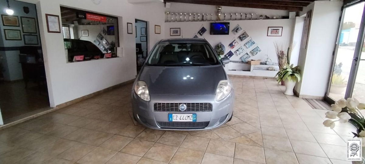 Fiat Grande Punto 1.4 5 porte Dynamic (3)