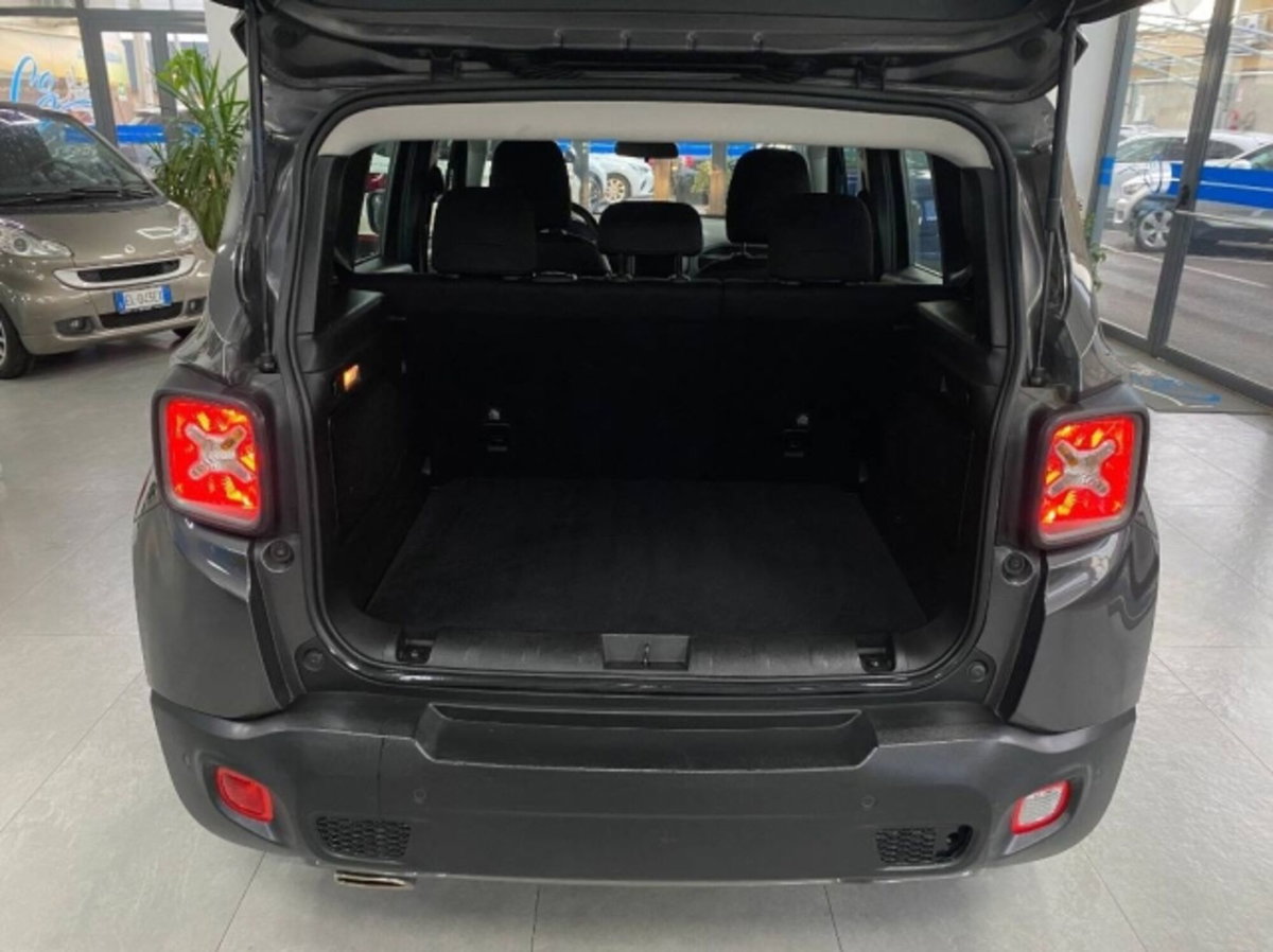 Jeep Renegade 1.6 mjt Limited 2wd 130cv (9)