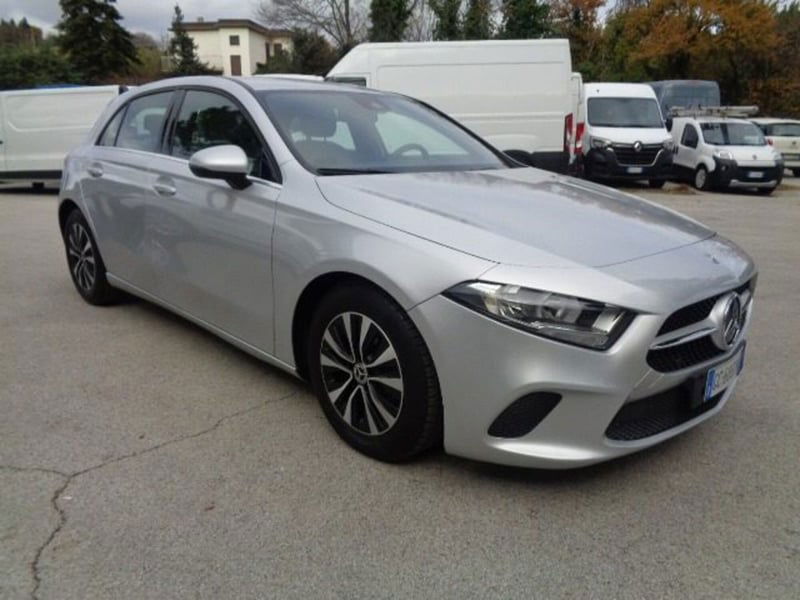 Mercedes-Benz Classe A 180 d Automatic Business
