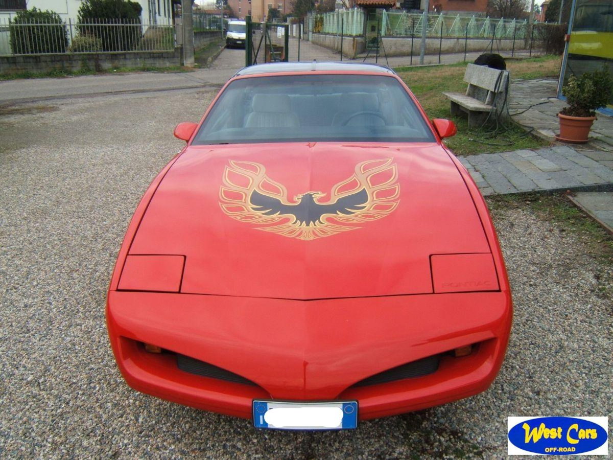 Pontiac Firebird Coupé 3.4 V6 (EU) (2)