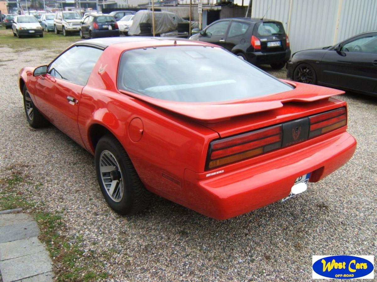 Pontiac Firebird Coupé 3.4 V6 (EU) (4)