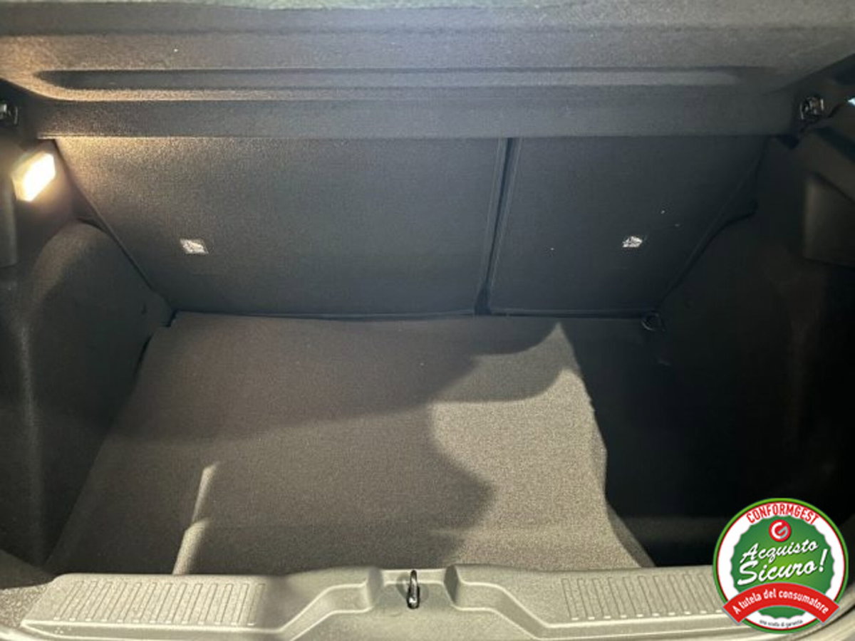 Citroen C3 1.2 puretech turbo Max 100cv s&s (16)